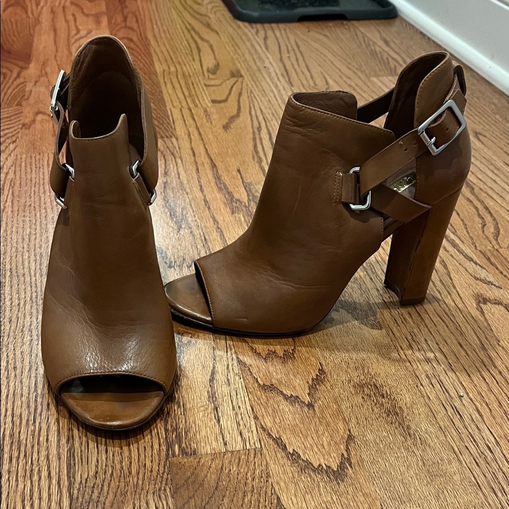 Lauren Ralph Lauren Tan Leather Heeled Boots